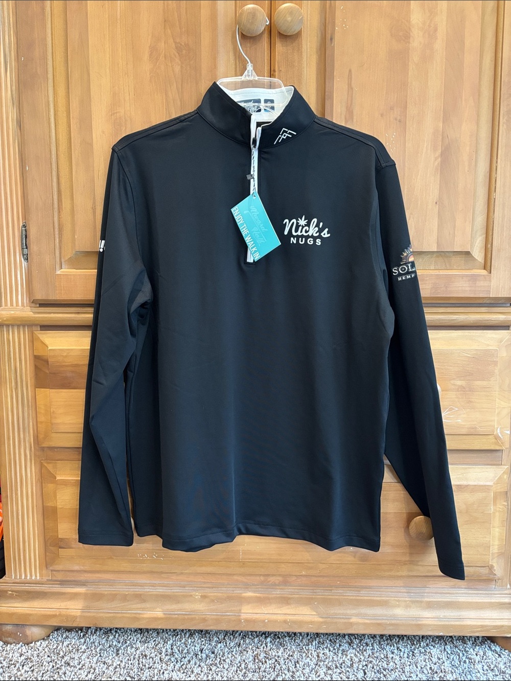 Inward Half Trophy Room Black Quarter-Zip Pullover